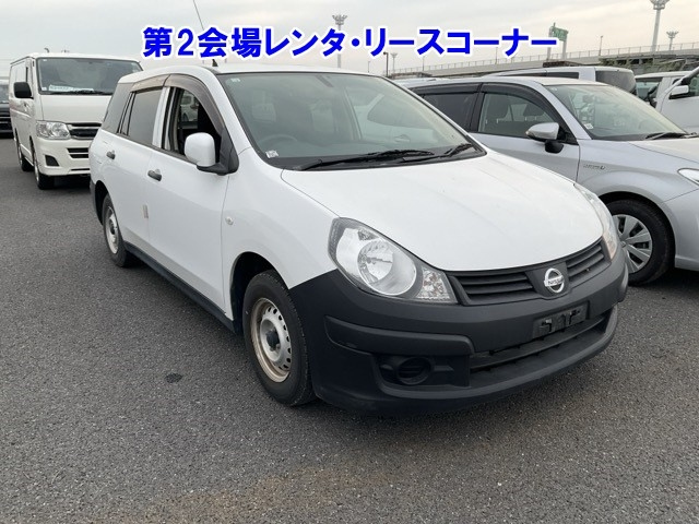 NISSAN AD 2015