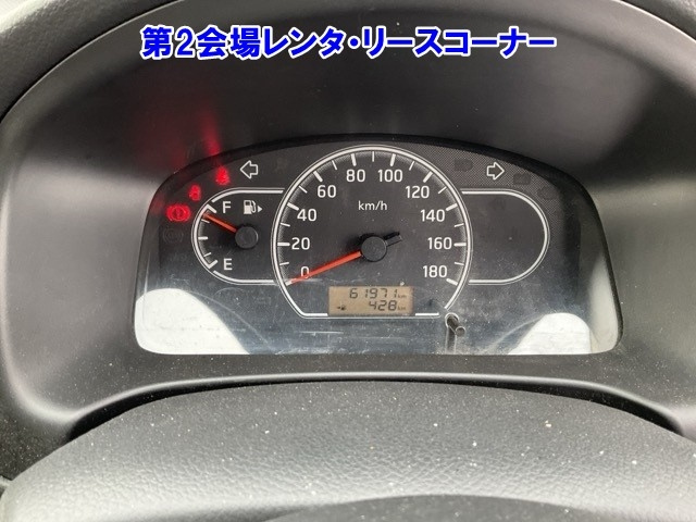 NISSAN AD 2015
