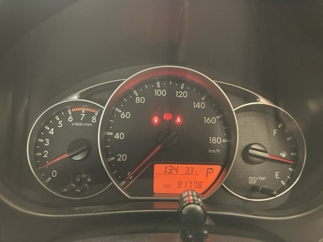 TOYOTA RACTIS 2010