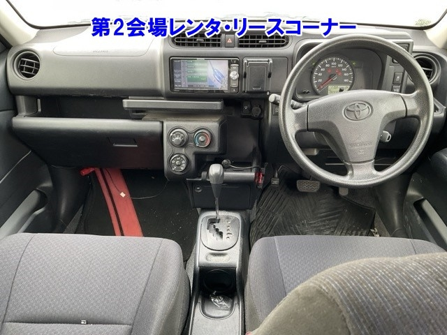 TOYOTA PROBOX 2018
