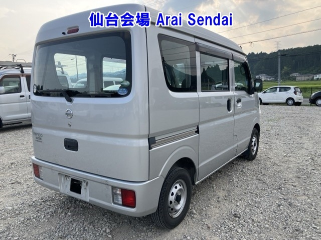 NISSAN CLIPPER VAN 2017