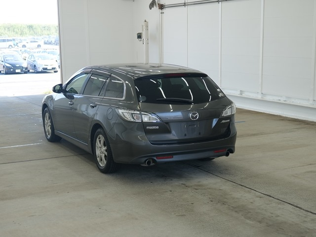 MAZDA ATENZA WAGON 2010