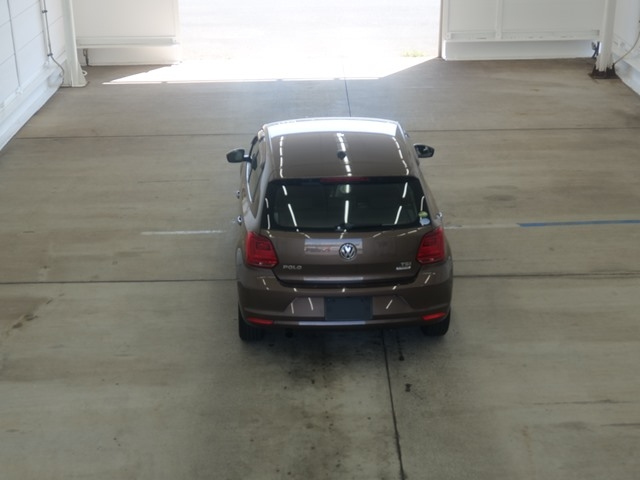 VOLKSWAGEN POLO 2014