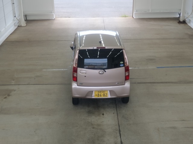 DAIHATSU MOVE 2011