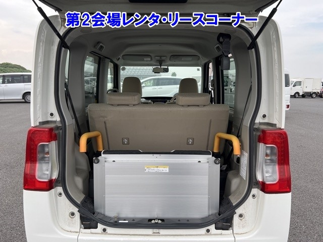 DAIHATSU TANTO 2017