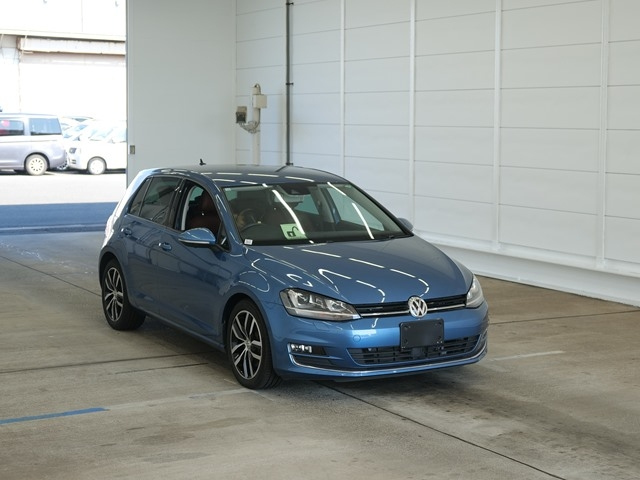 VOLKSWAGEN GOLF 2016
