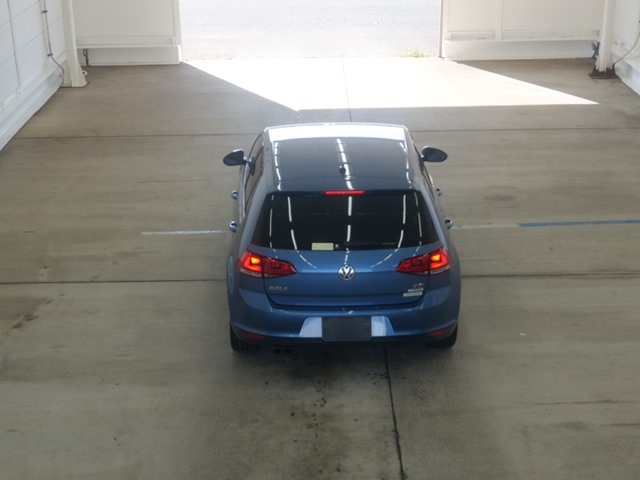 VOLKSWAGEN GOLF 2016