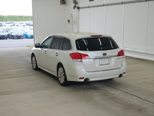 SUBARU LEGACY 2010