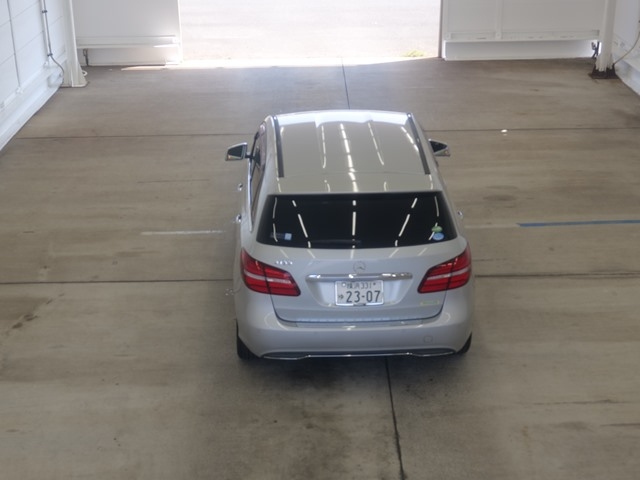 MERCEDES BENZ B CLASS 2015
