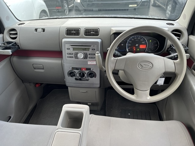 DAIHATSU MOVE CONTE 2010