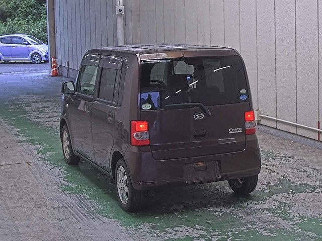 DAIHATSU MOVE CONTE 2010
