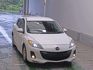 MAZDA AXELA 2012