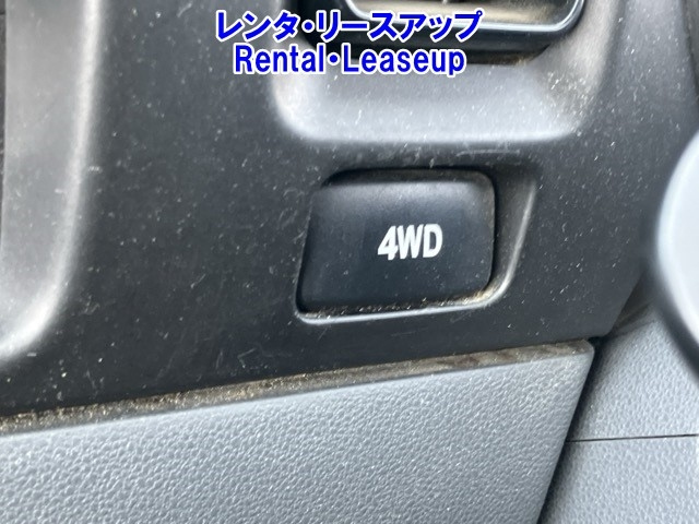 DAIHATSU HIJET VAN 2016