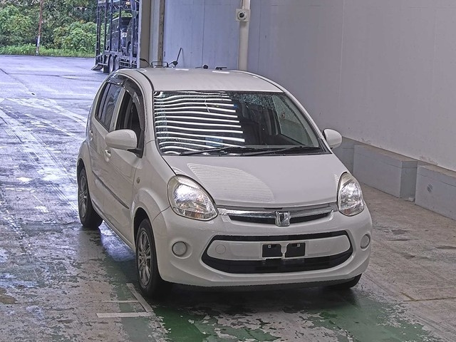 TOYOTA PASSO 2015