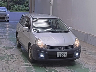 NISSAN AD 2015