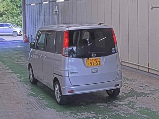 NISSAN ROOX 2010