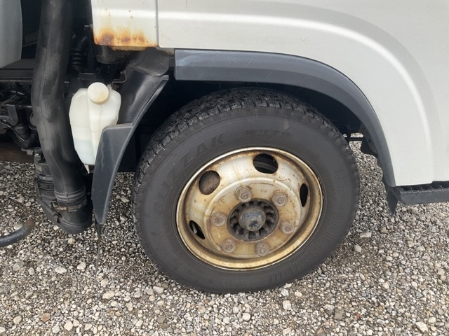 ISUZU ELF 2014