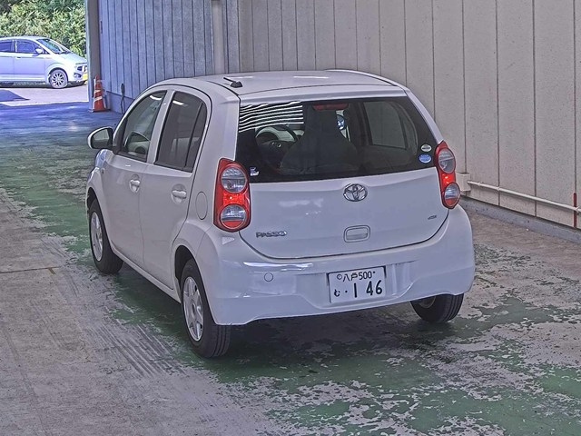 TOYOTA PASSO 2011