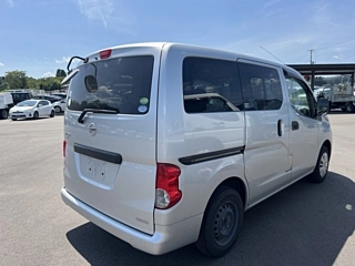 NISSAN NV200 2018