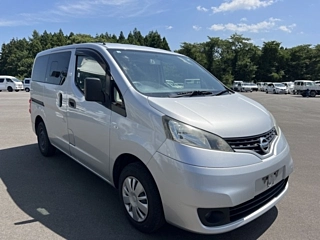 NISSAN NV200 2018