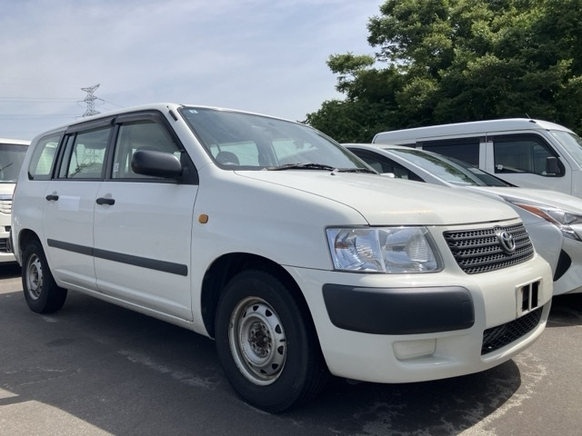TOYOTA SUCCEED 2014