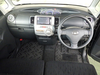 DAIHATSU TANTO 2012