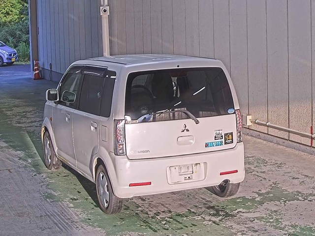 MITSUBISHI EK WAGON 2012