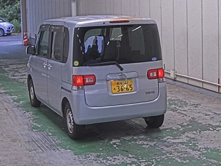 DAIHATSU TANTO 2008