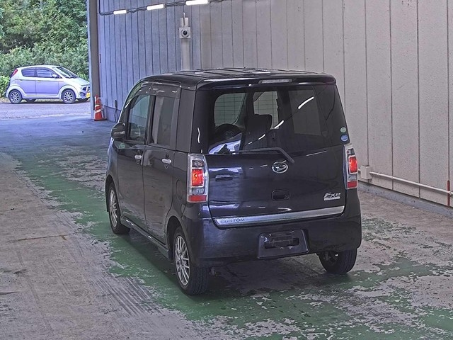 DAIHATSU TANTO EXE 2010