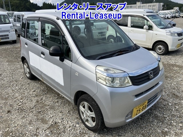HONDA LIFE 2011