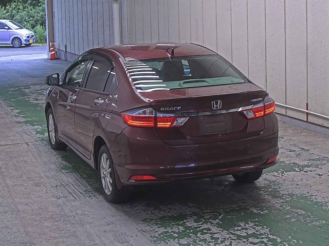 HONDA GRACE 2015