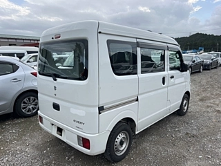 SUZUKI EVERY 2021