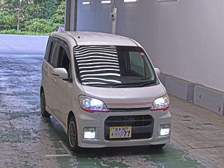 DAIHATSU TANTO EXE 2010