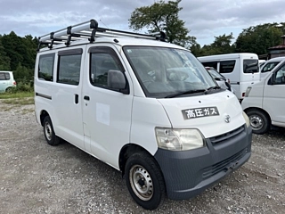 TOYOTA TOWN ACE VAN 2013