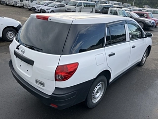 NISSAN AD 2021
