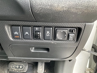 NISSAN AD 2020