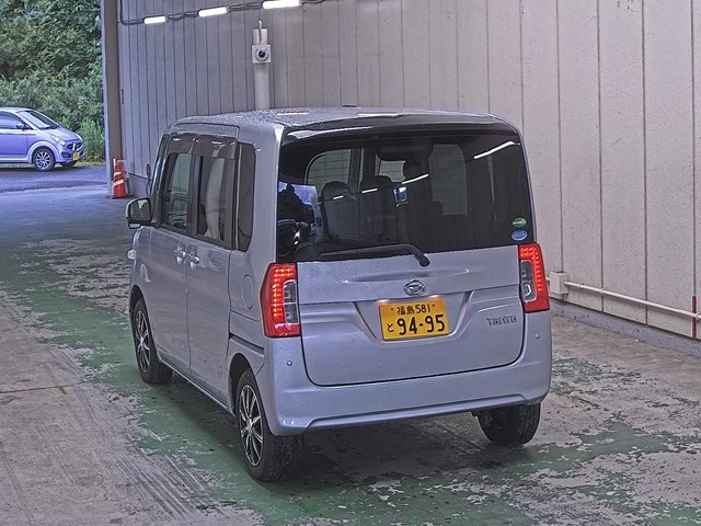 DAIHATSU TANTO 2017