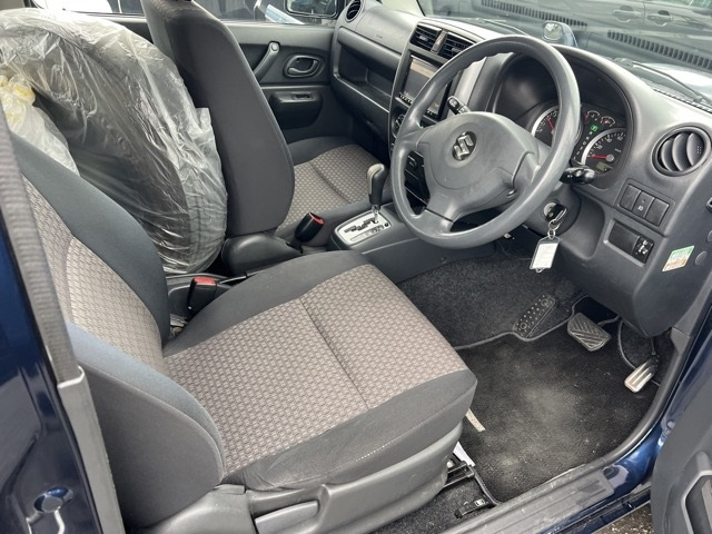 SUZUKI JIMNY 2011
