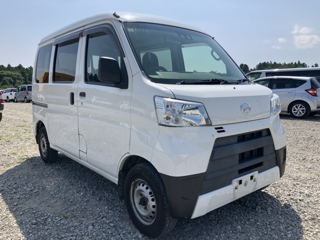 DAIHATSU HIJET VAN 2019