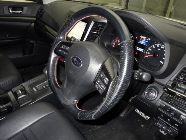 SUBARU LEGACY OUTBACK 2013