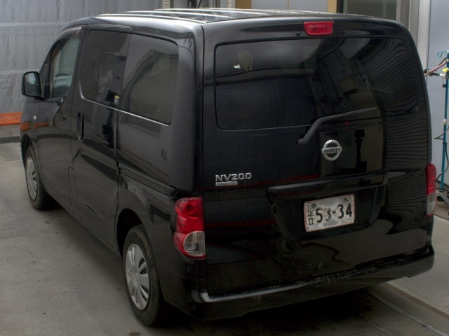 NISSAN NV200 2015