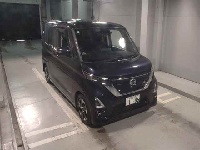 NISSAN ROOX 2022