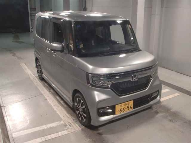 HONDA N BOX 2018