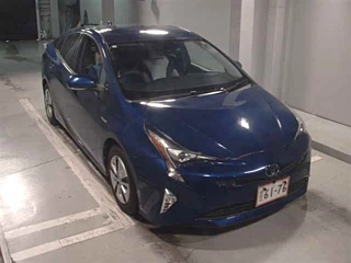TOYOTA PRIUS 2016