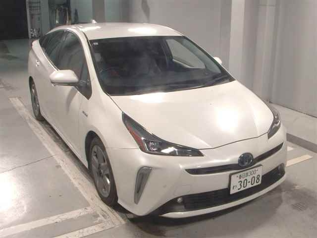 TOYOTA PRIUS 2019