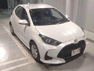TOYOTA YARIS 2024