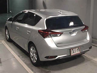 TOYOTA AURIS 2016