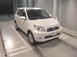 TOYOTA RUSH 2009