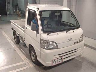 TOYOTA PIXIS TRUCK 2013