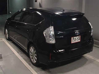 TOYOTA PRIUS ALPHA 2014